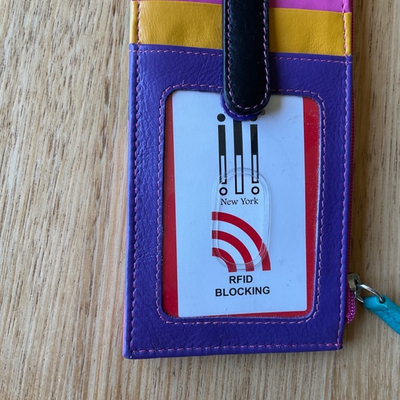 NWOT Leather Card wallet - never used - Picture 3 of 3